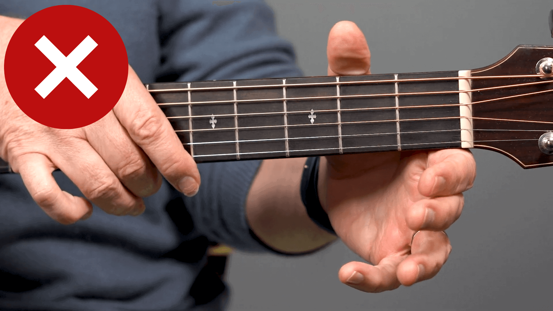 Hand Position for Guitar Chords 2 Incorrect Thumb Position